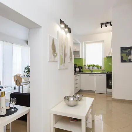 Adorable Holiday House Lilla-With Pool-Near Old Town Labin Labin  Zewnętrze zdjęcie